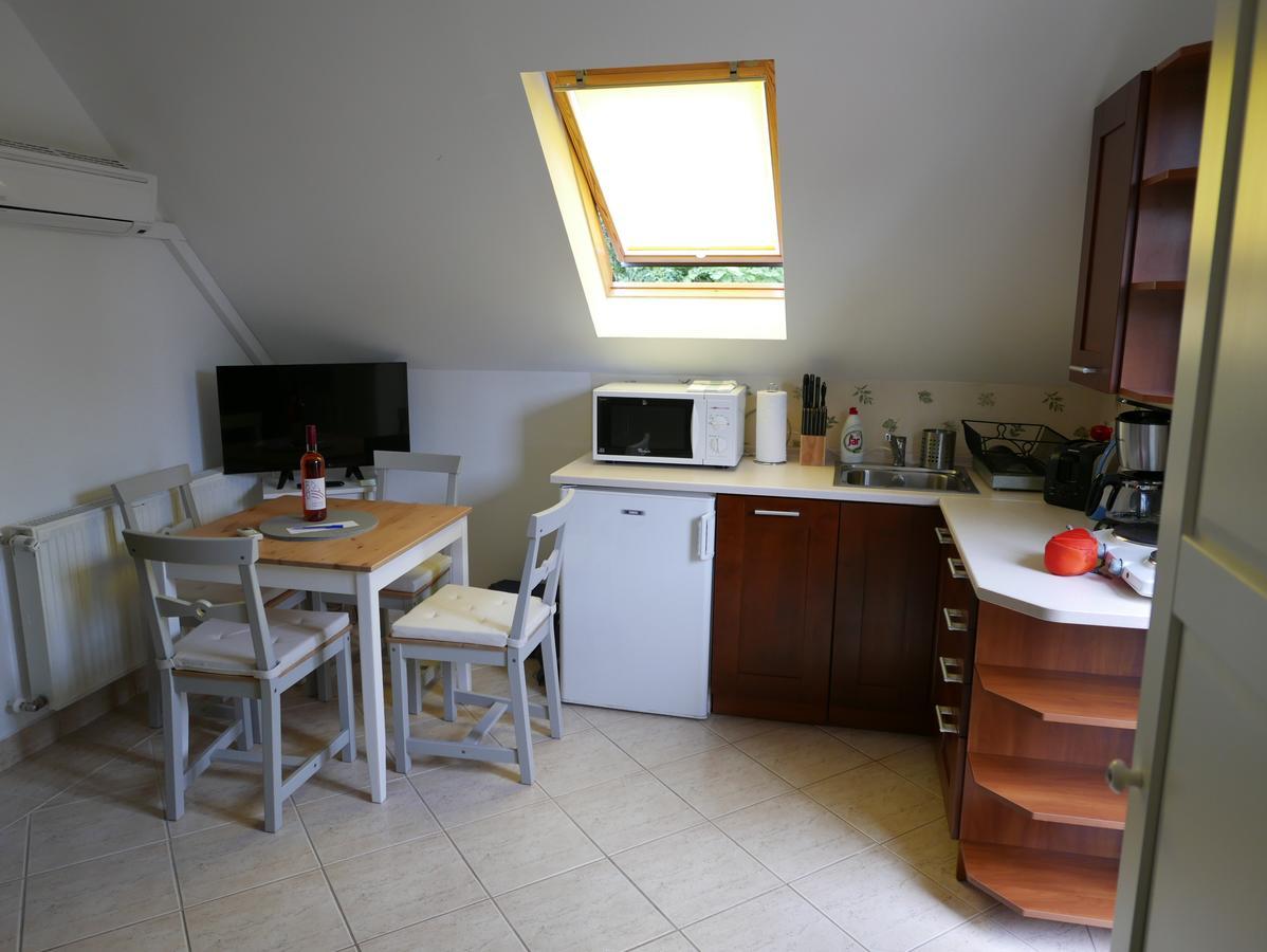 Hillside Apartments Révfülöp Eksteriør bilde